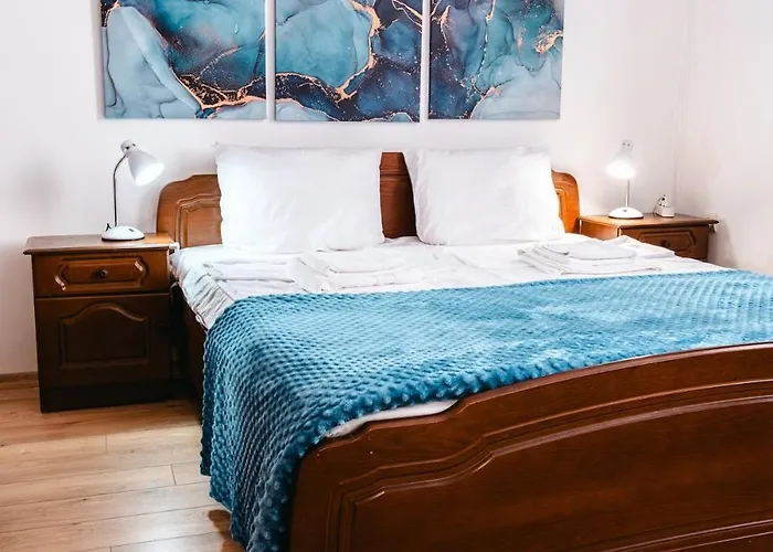 Renovated 1 Bedroom - Full Kitchen - Parking - 4km Tsarevets Weliko Tarnowo